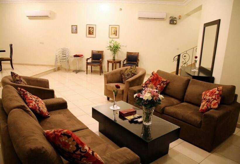 로얄 스위트, Al Ahlam Tourisim Resort