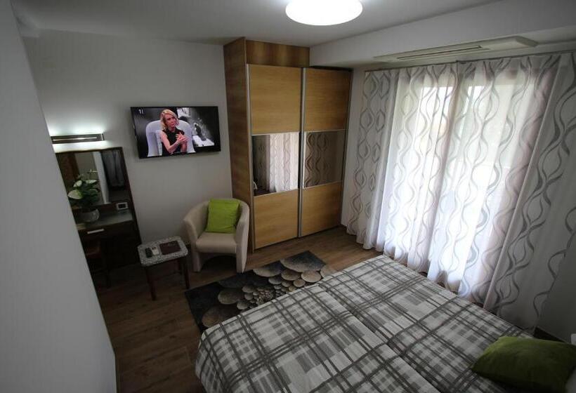 آپارتمان 1 خوابه با چشم‌انداز دریا, Pension Silvia