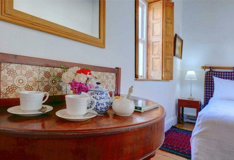 Трехместный Номер Комфорт, 81 On Church Guest House