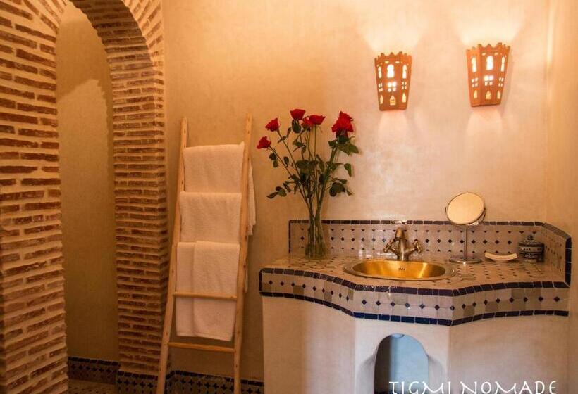 غرفة قياسية مطلة على الجبل, Tigmi Nomade