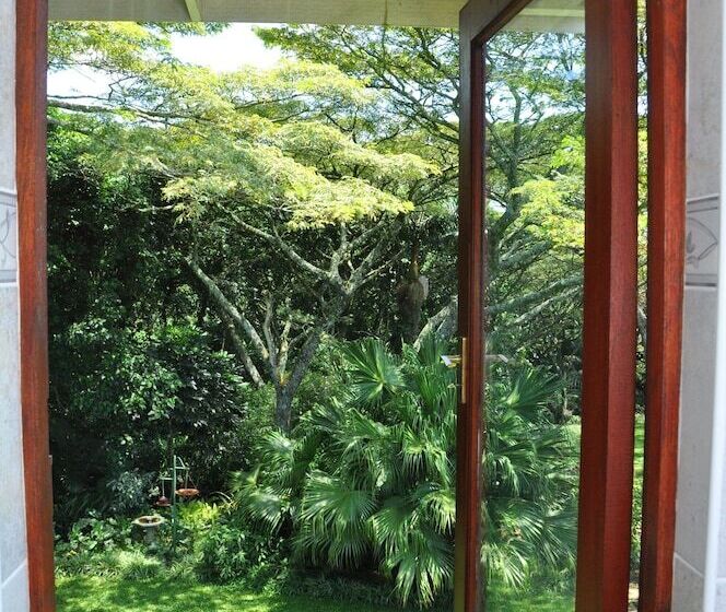 غرفة قياسية, Birds Of Paradise B&b