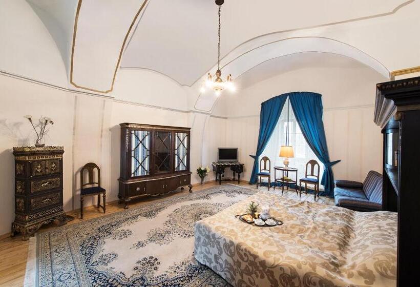 수피리어 룸, Chateau Grandcastle