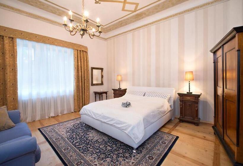 수피리어 룸, Chateau Grandcastle