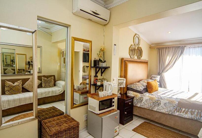 StandaardKamer, La Loggia Bed And Breakfast