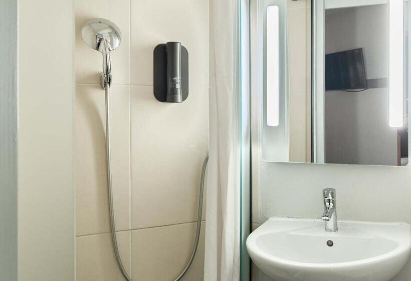 Четырехместный Номер Стандарт, B&b Hotel Paris Nord Villepinte