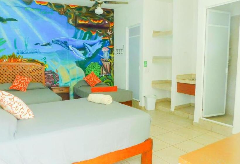 Pokój Rodzinny Widok Basen, Ith Sayulita Amazing Surf Hostel