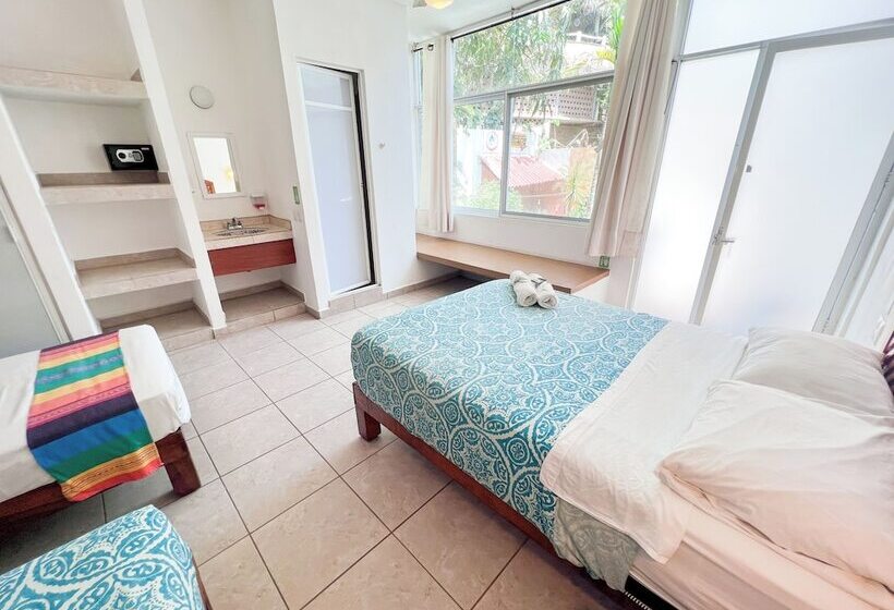 Pokój Rodzinny Widok Basen, Ith Sayulita Amazing Surf Hostel