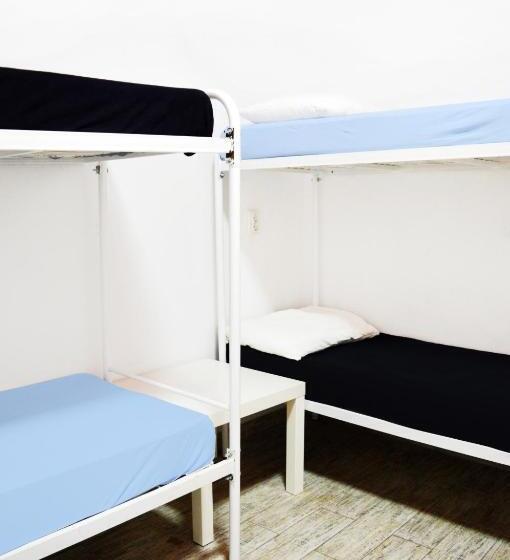 اتاق استاندارد, Hostel Railway Kiev