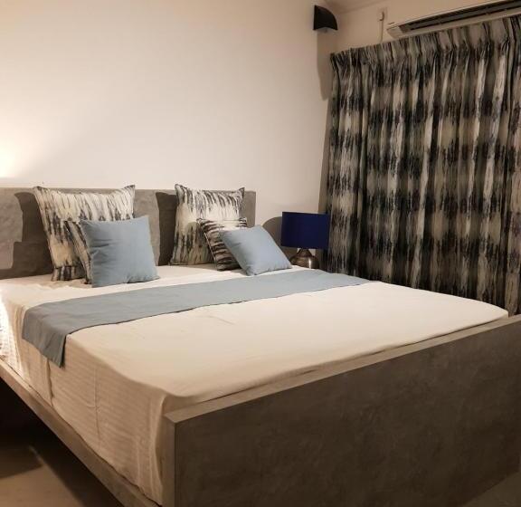 Люкс Deluxe Вид на Море, Nagenahira Beach Villa