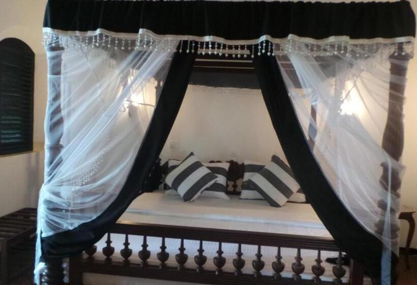 Классический Номер Вид на Сад, Villa Tissa Beach Resort