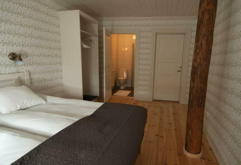 标准间, Hälsingegården Erik Anders