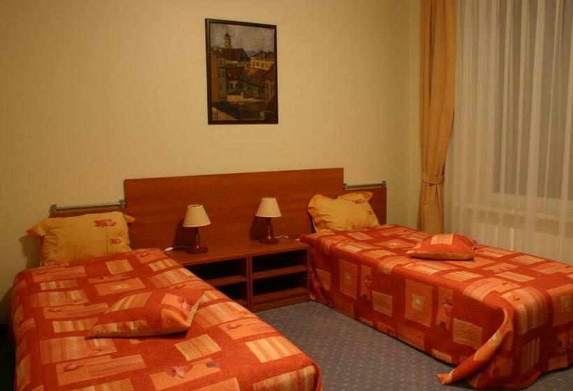 اتاق استاندارد, Motel Paradise