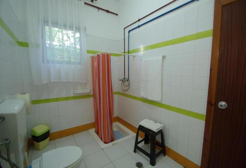 スタンダードルーム, Hi Faro – Pousada De Juventude