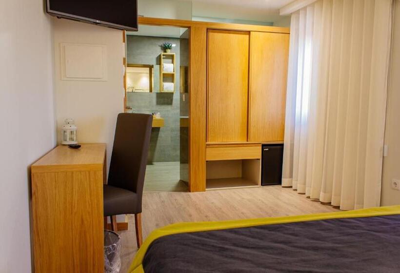 Номер Deluxe, Venceslau Wine Boutique Hostel