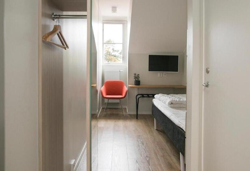اتاق استاندارد یک نفره, Kvibergs Vandrarhem   Hostel