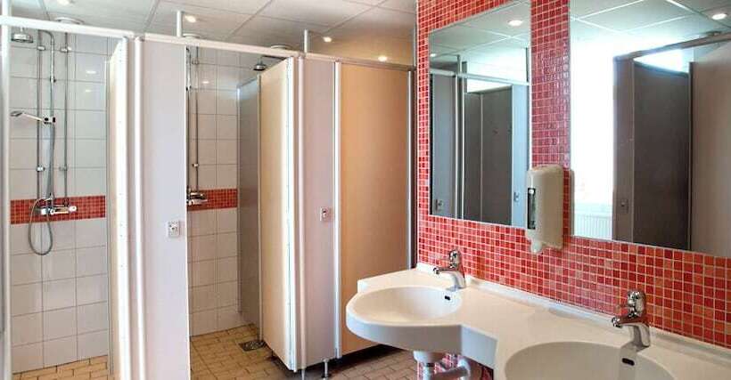 اتاق استاندارد یک تخته با سرویس بهداشتی مشترک, Kvibergs Vandrarhem   Hostel