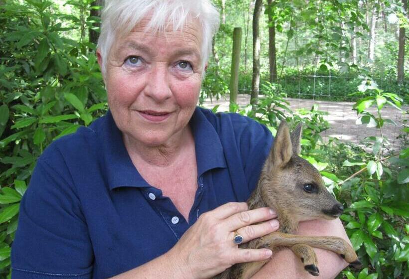 标准间, Regina Vught