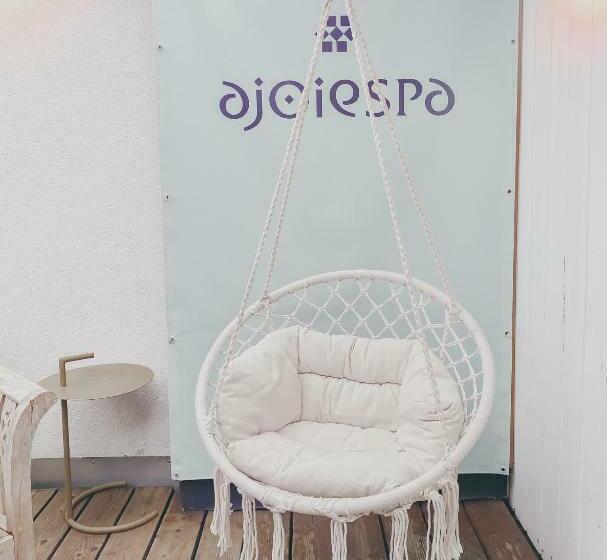 メゾネットスイート, Ajoiespa