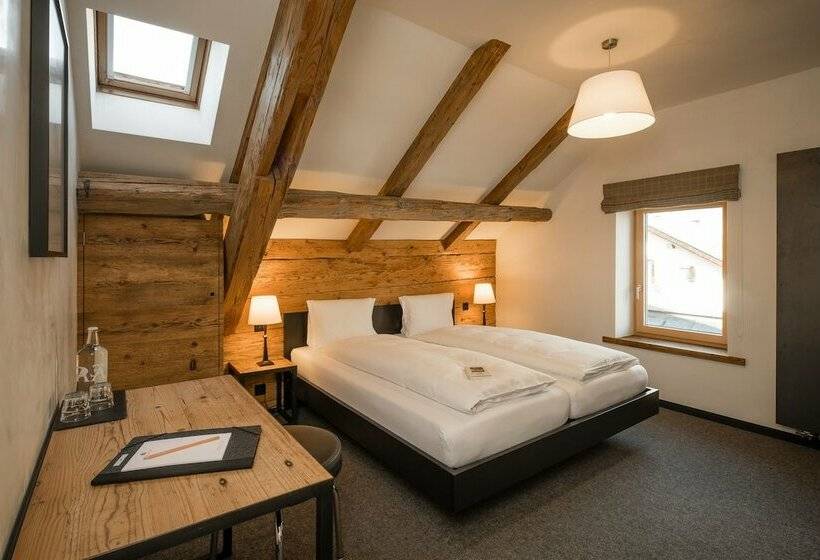 标准间, Pensiun Aldier