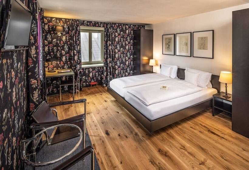 豪华房间, Pensiun Aldier