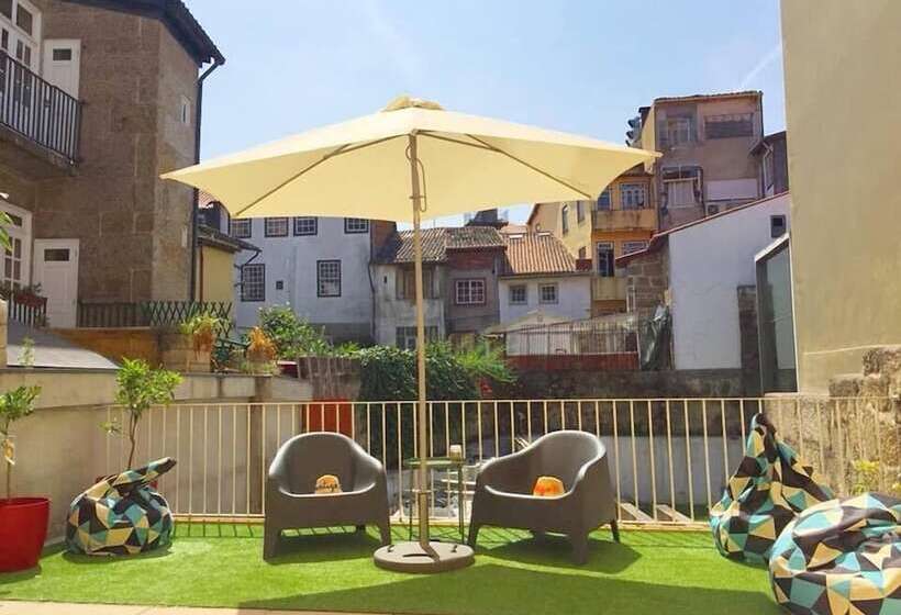 اتاق استاندارد چهار تخته, Santiago 31 Hostel