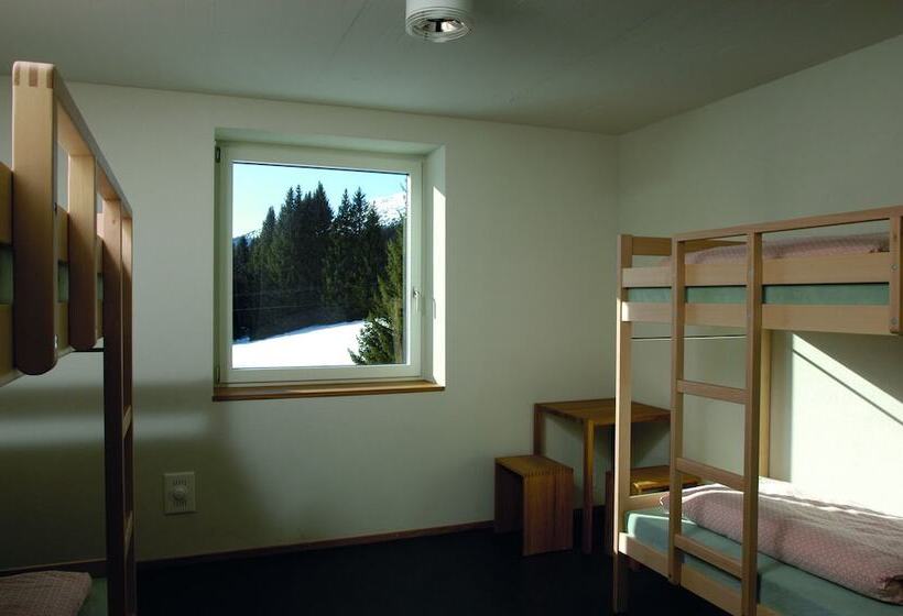 带共用浴室的标准房间, Valbellalenzerheide Youth Hostel