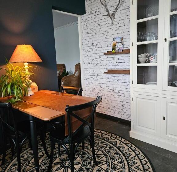 低层单卧公寓, Logement Hellevoetsluis
