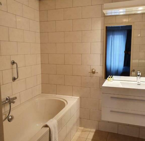 스탠다드 트리플 룸, City Hotel Meppel