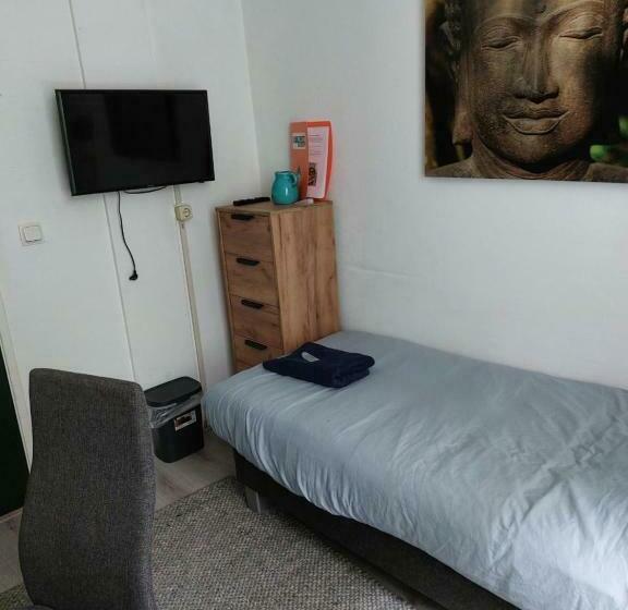 Номер Стандарт Индивидуальный, Simplon Hostel