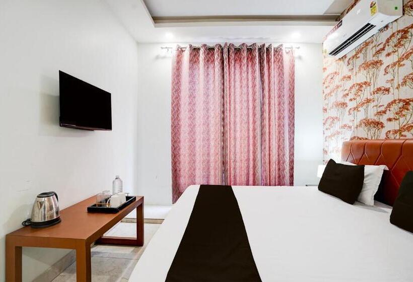 Трехместный Номер Классика, Oyo Flagship Alankrita Resort