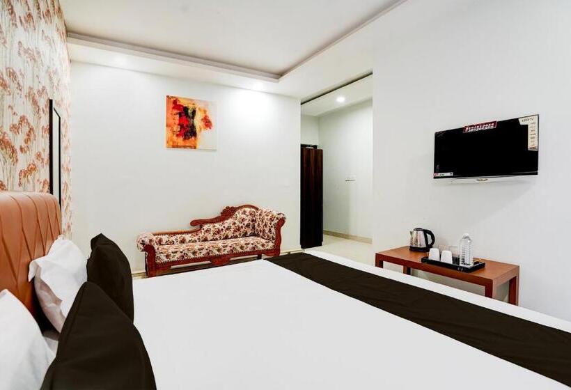 Трехместный Номер Классика, Oyo Flagship Alankrita Resort