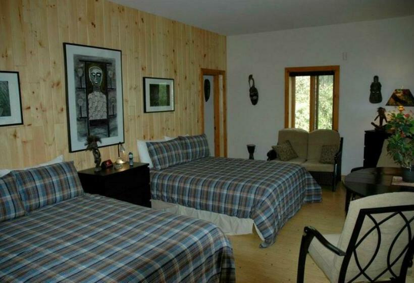 Номер Стандарт, Gîte Au Pied Du Courant De Gilbert Desjardins