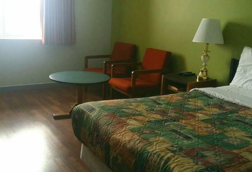 标准间, Home Away Inn