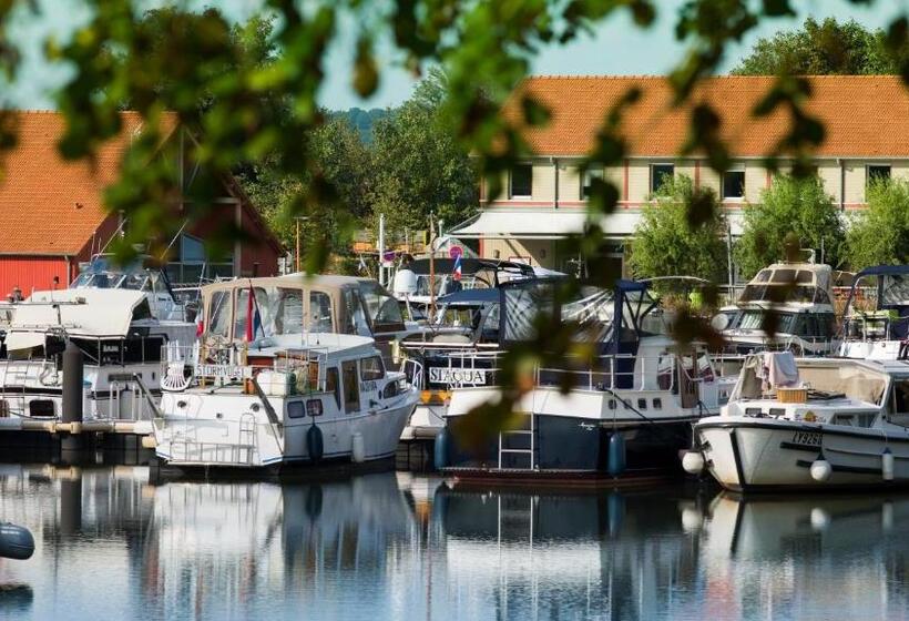 Дом 1 Спальня, Le Port De Decize
