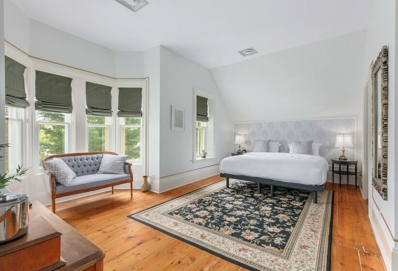 Номер Superior, Manoir Sweetsburg