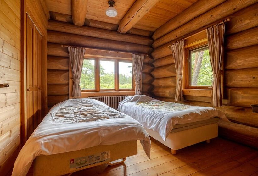 Дом 4 Спальни, Reposer Hakuba