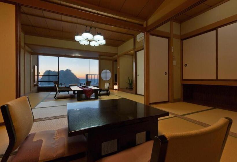 Номер Deluxe, Umibenokakureyu Seiryu