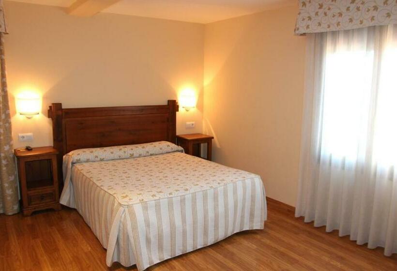Номер Стандарт, Aparthotel Tres Caminos