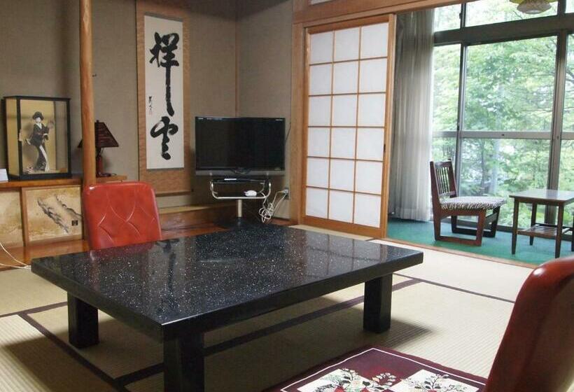 标准间, Oshi Ryokan