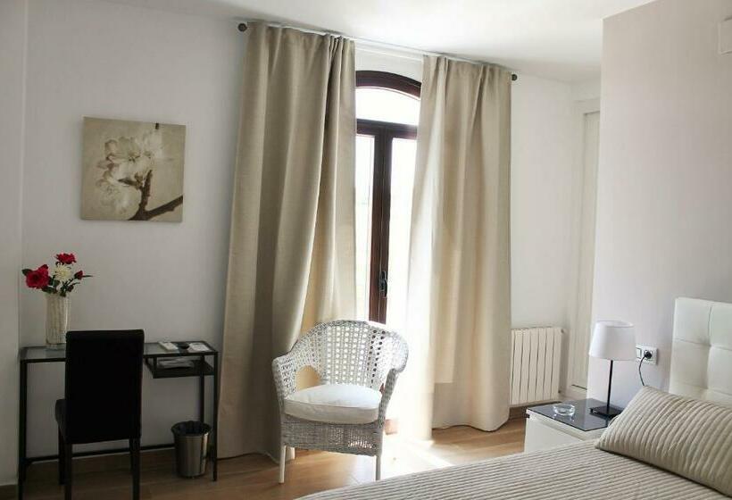 Номер Стандарт, Hostal Landhaus
