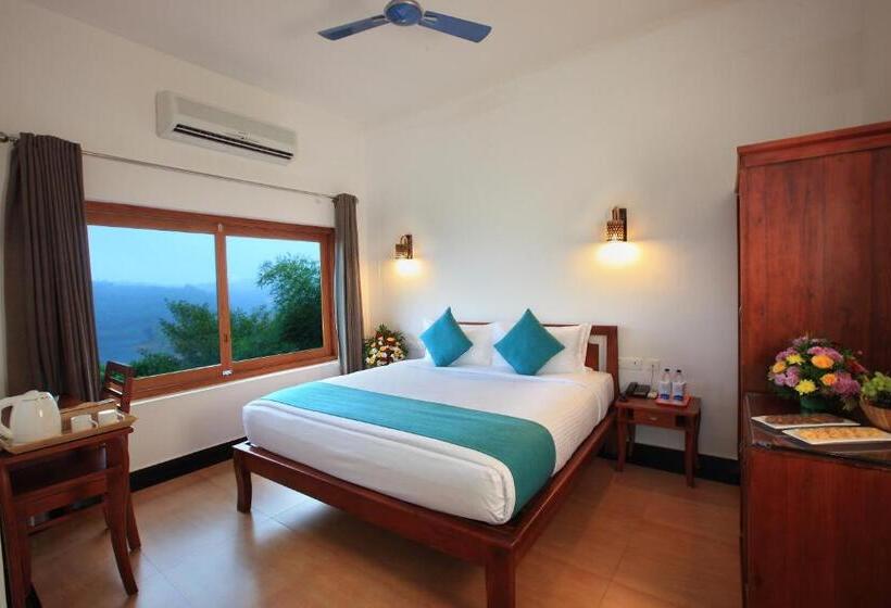 프리미엄 룸 호수 전망, Arayal Resort A Unit Of Sharoy Resort
