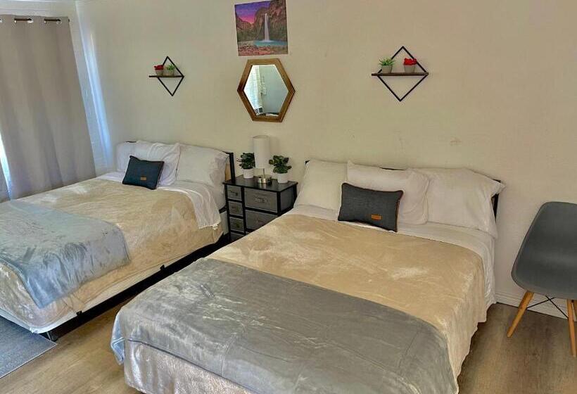 Номер Стандарт, Canyon S Edge Route 66 Motel