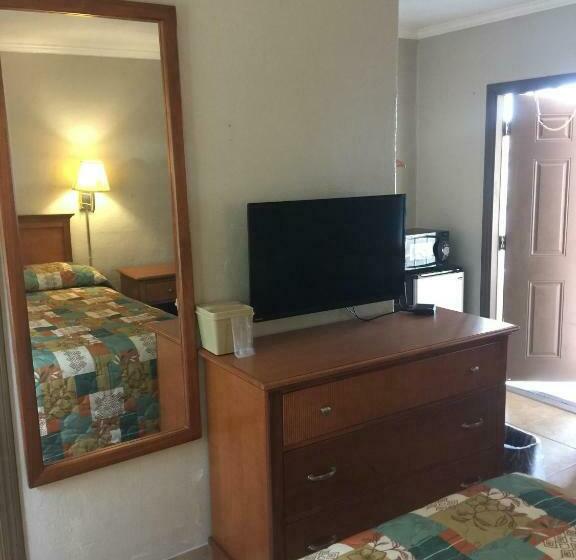 标准间, Campbell Motel