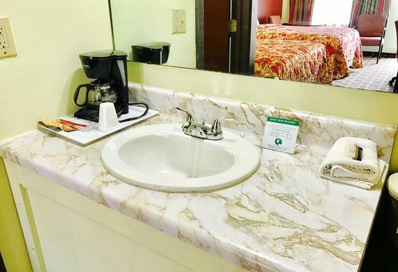 Номер Стандарт 2 Двуспальные Кровати, Greystone Motel
