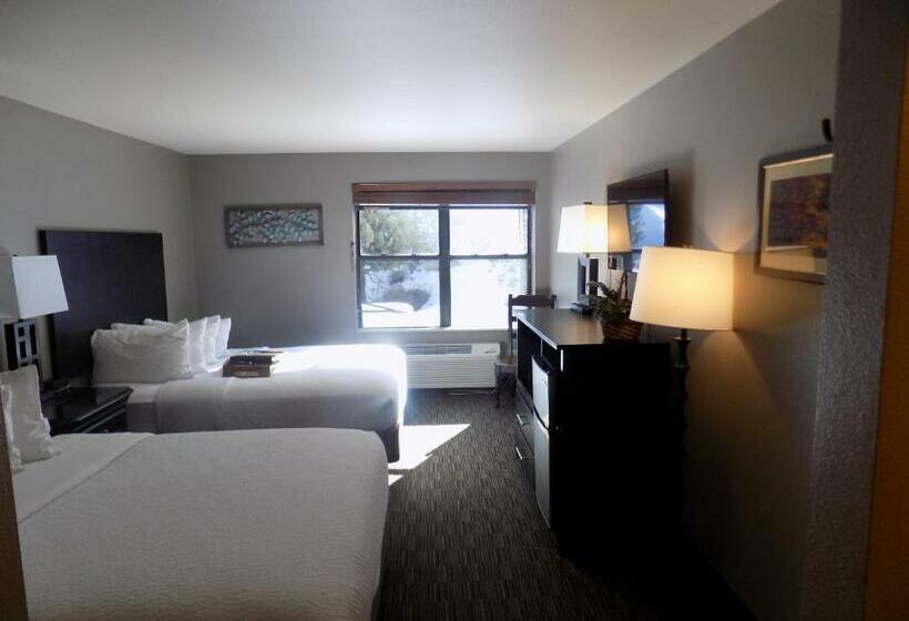 اتاق استاندارد, Breck Inn