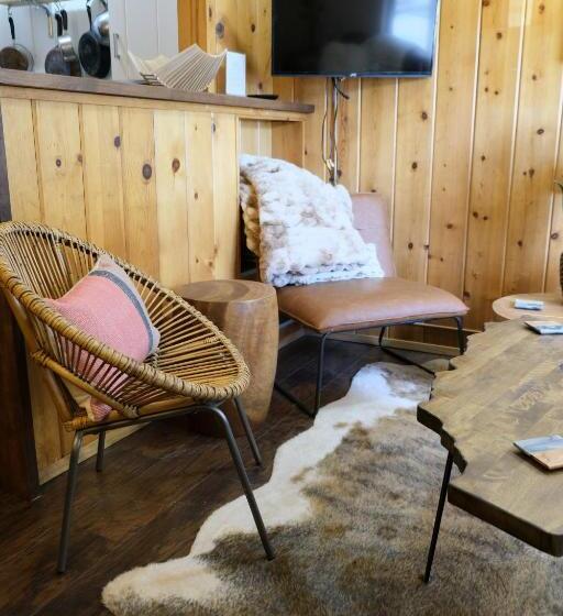 침실 2개 스위트, Lake Front Cabins