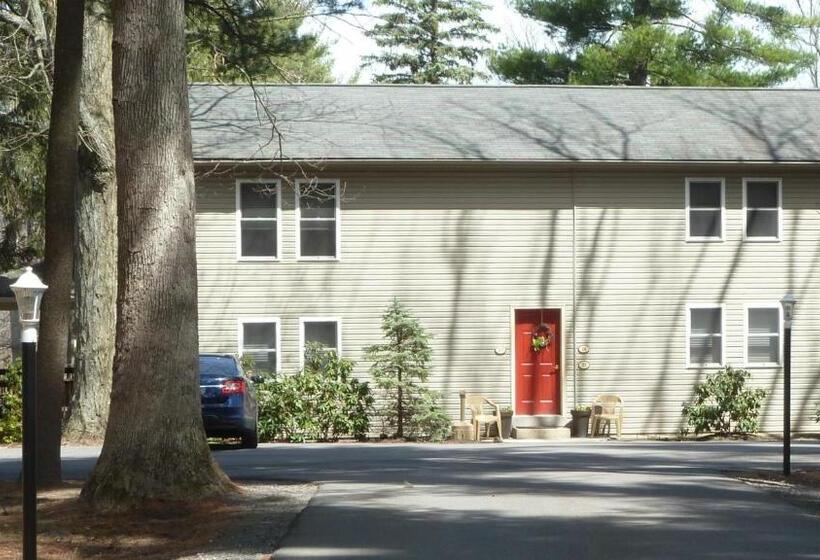 Люкс, Woodfield Manor   A Sundance Vacations Property
