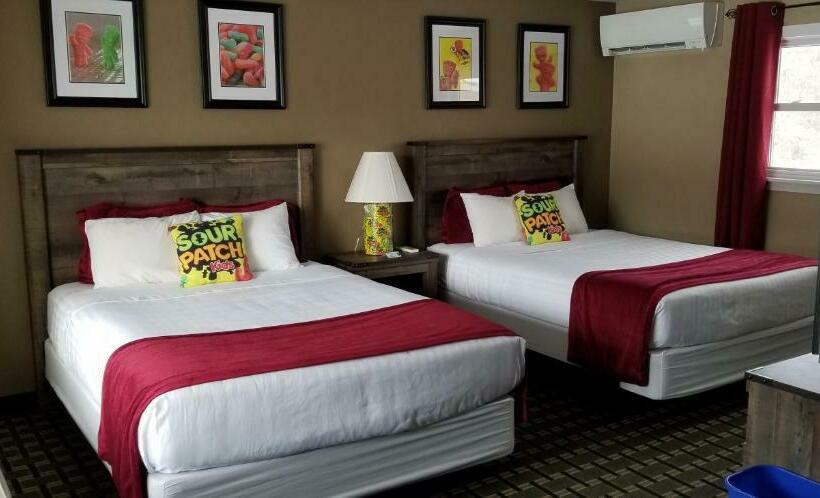 스탠다드 룸 더블 침대 2개, Middlebury Sweets Motel