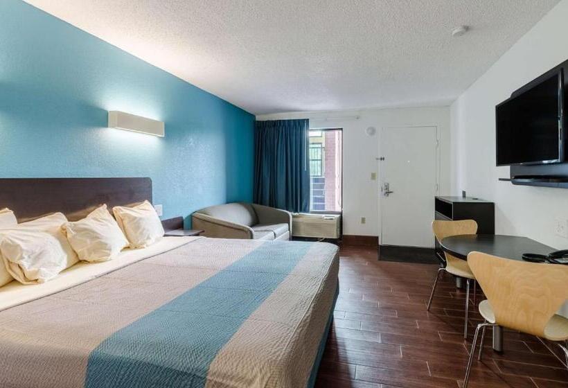 Номер Deluxe, Motel 6 Lexington, Va