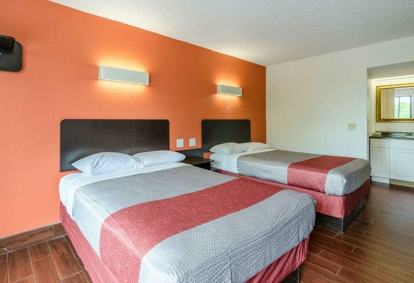 Четырехместный Номер Стандарт, Motel 6 Lexington, Va